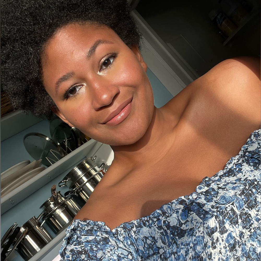 Meet your Posher, Janelle